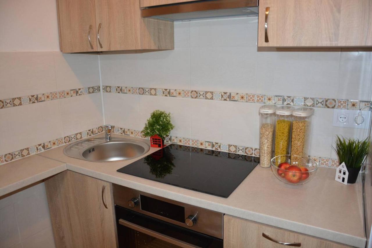 Ohmyhome - Park Mirowski Apartment وارسو المظهر الخارجي الصورة